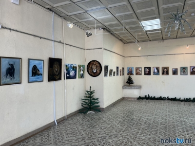 В музее открыта выставка новотроицких художников