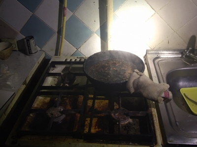 Подгорание пищи - одна из основных причин пожаров в Новотроицке