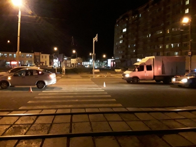 Вечернее ДТП: на остановке «Дом Быта» произошел наезд на пешехода