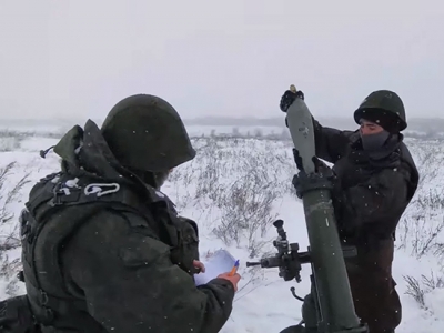 Мобилизованные граждане проходят подготовку на полигоне в Оренбургской области