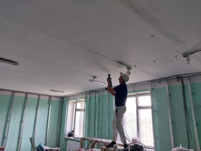 Оренбургские строители помогают восстанавливать Перевальский район ЛНР