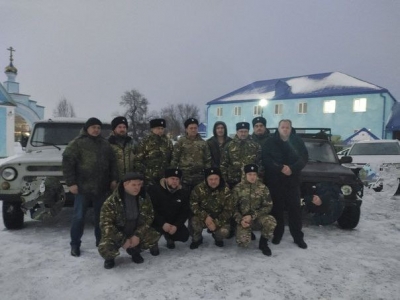 Из Сорочинска в зону СВО отправили еще две машины