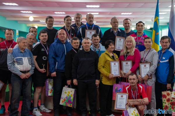 Новотройчане выступили на региональном турнире по теннису