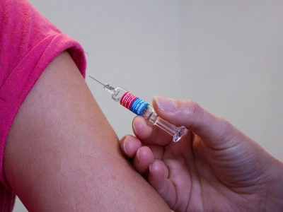 В Новотроицке прошел первый этап вакцинации против COVID-19