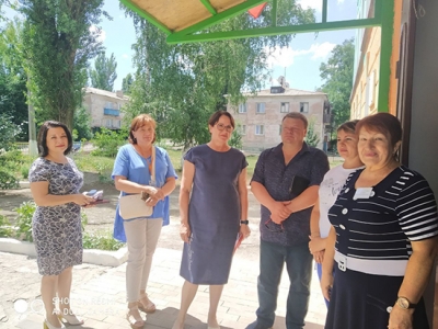 Представители образовательной сферы Оренбуржья посетили подшефный Перевальский район ЛНР