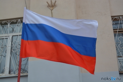 На детсадах, колледжах и вузах появятся флаги России