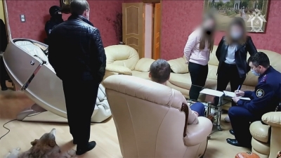 Депутата обвинили в секс-связи с 12-летней девочкой (Видео 18+)