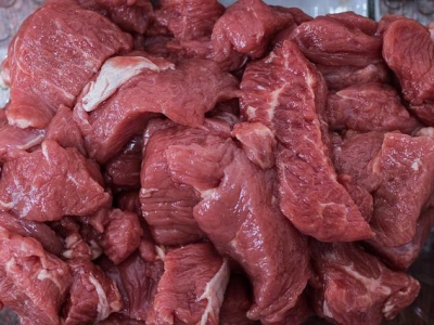 В Новотроицке обнаружили мясо из будущего