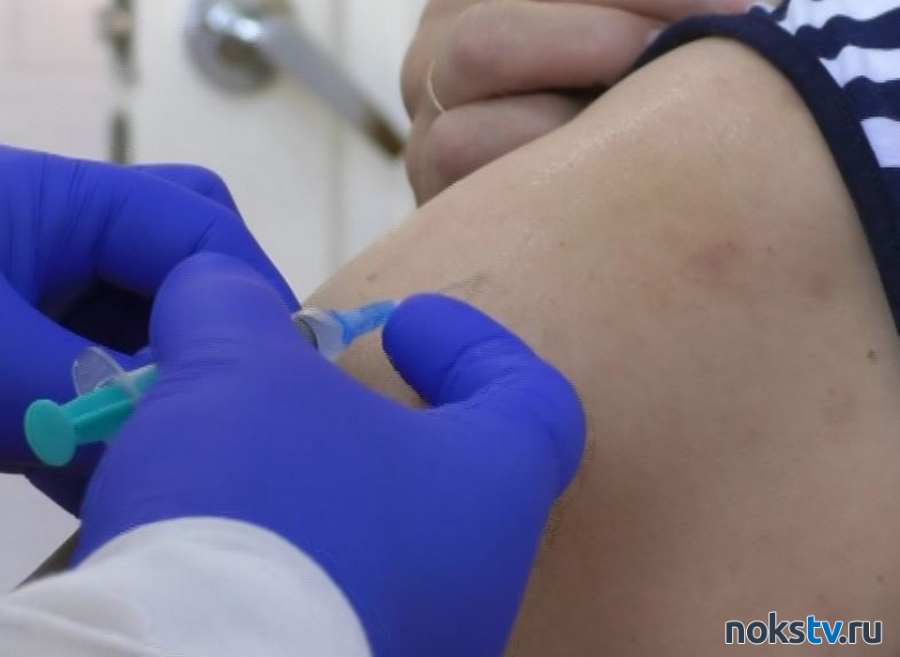 Минздрав зарегистрировал еще одну вакцину от коронавируса