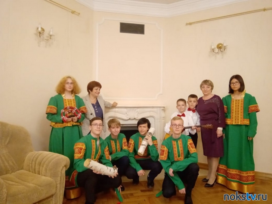 Воспитанники ДМШ приняли участие в фестивале-конкурсе «День балалайки на Урале»