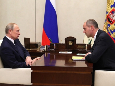 Путин наградил Дениса Паслера орденом Почета