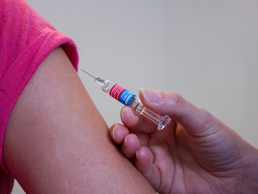 В Оренбуржье прививку от коронавируса сделали 42 человека