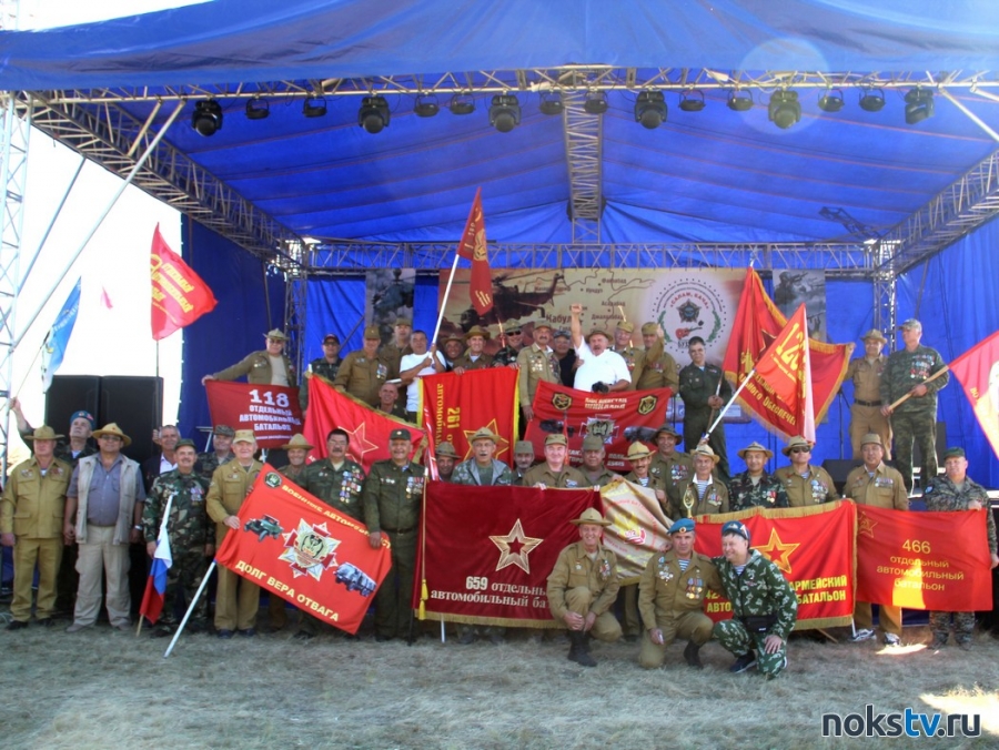 Ветераны приняли участие в фестивале военно-патриотической песни «Салам, бача!»