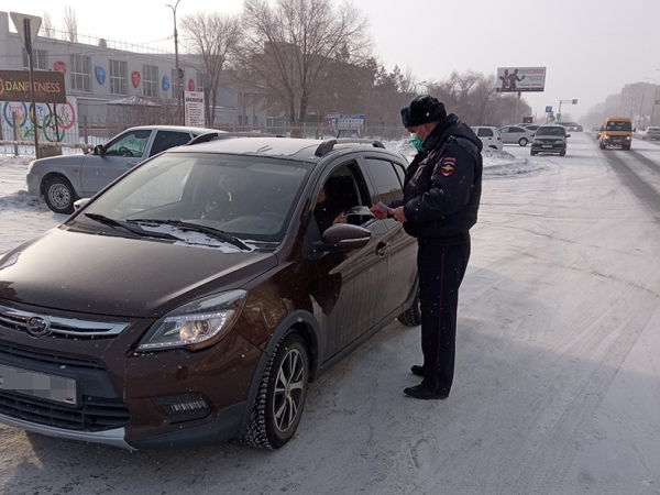 Полицейские выявили на дорогах Новотроицка множество нарушений правил перевозки детей