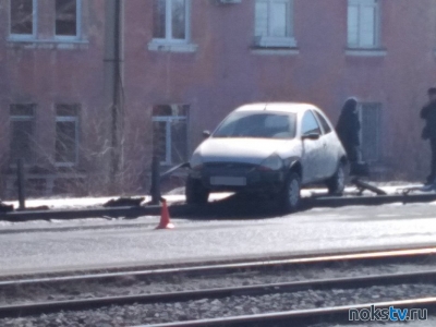 Еще одна авария произошла в Новотроицке. На этот раз автомобильная