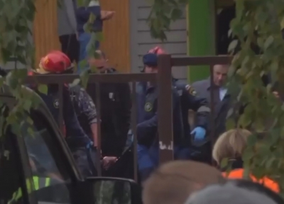 В школе в Ижевске неизвестный устроил стрельбу (Видео)