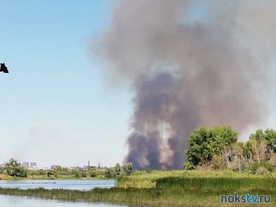 В Новотроицке вновь вспыхнул пожар