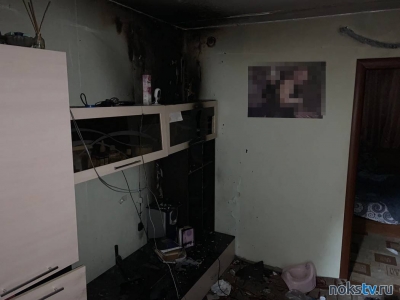 В Новотроицке ночью загорелась квартира