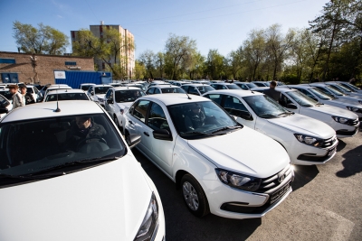Поликлиники региона пополнились 46 новыми автомобилями