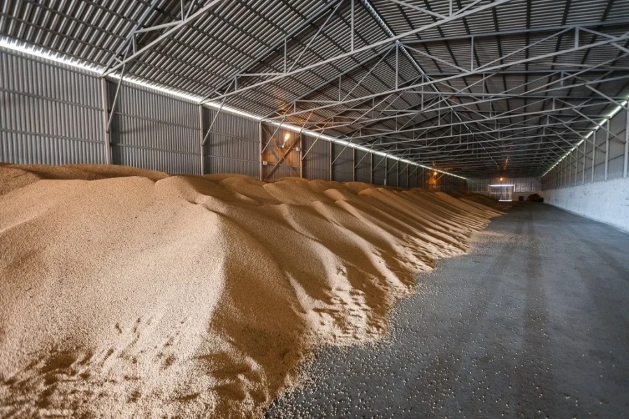 В Оренбуржье аграрии завершили засыпку семян и обработку почвы под урожай будущего года