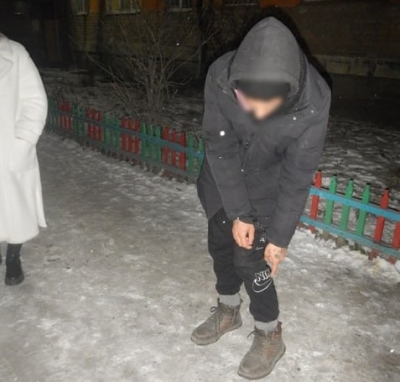 Житель Новотроицка хранил наркотики в очень неприглядном месте
