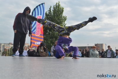В Новотроицке проходит фестиваль уличной культуры