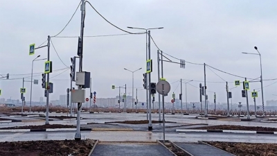 На перекрестке в Ростове-на-Дону установили сразу 32 светофора. Чиновники объяснили, зачем
