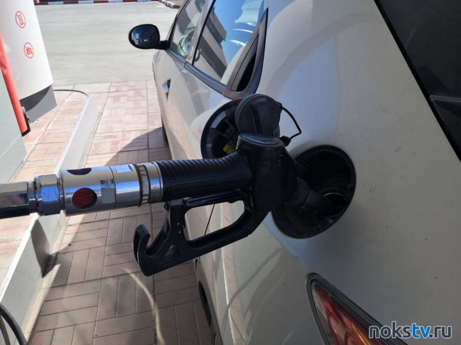 В Орске цены на бензин упали