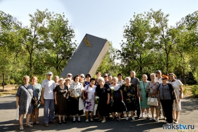 В Новотроицке почтили память первостроителей