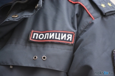 Полицейских Новотроицка обливали пивом и кусали