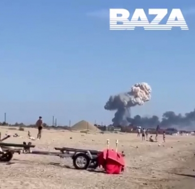 В Крыму на аэродроме произошли несколько взрывов (Видео)