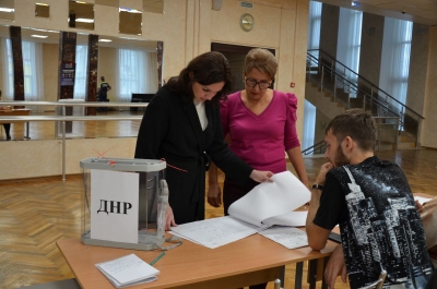 Опубликованы первые итоги референдумов на участках в России