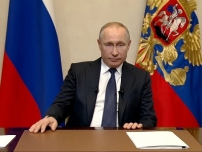 Президент России Владимир Путин поздравил Александра Лукашенко с Днем единения народов двух стран
