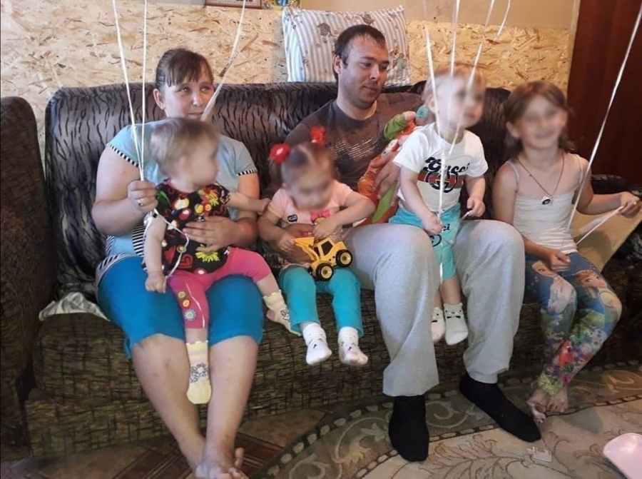 Многодетная семья из Домбаровского района попросила помощи