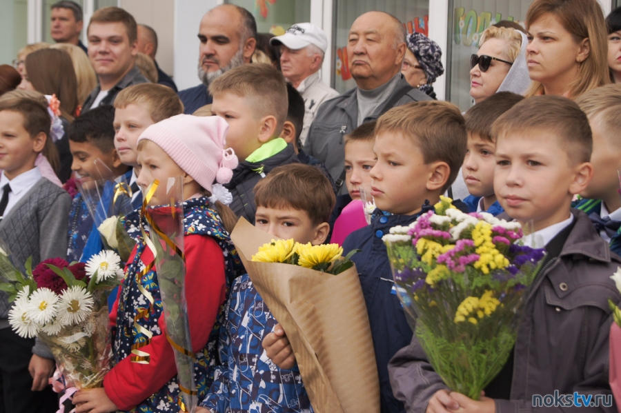 Российских школьников оставили без традиционных линеек 1 сентября из-за коронавируса