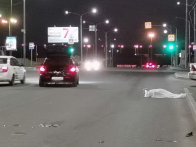 В Оренбурге Mazda насмерть сбила девушку (Фото)