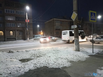 В Новотроицке утреннее ДТП остановило движение трамваев