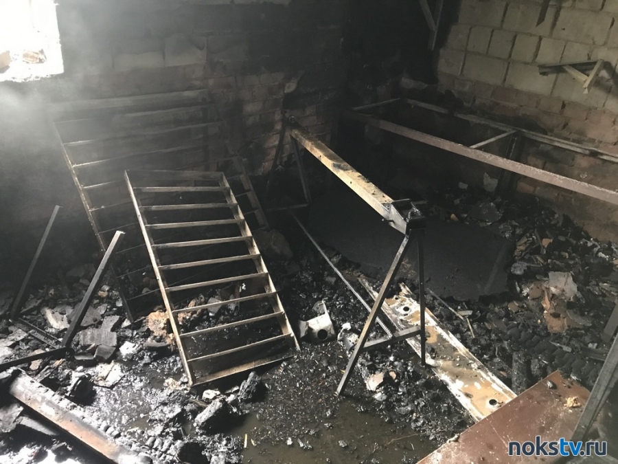 В Новотроицке в столярном цехе произошел пожар