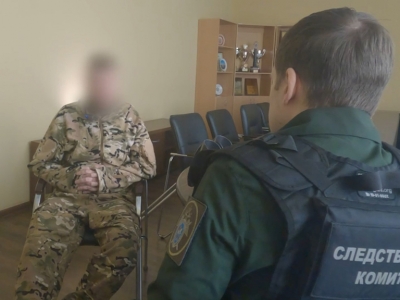 СК: российскому военному в украинском плену вырезали на груди скандинавский символ