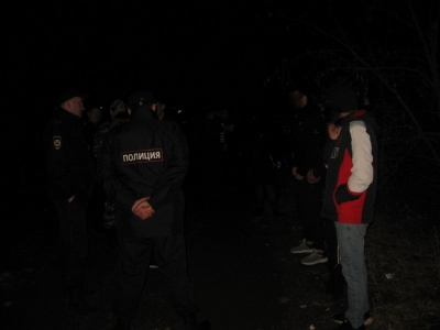 В Новотроицке полицейские задержали подозрительного молодого человека
