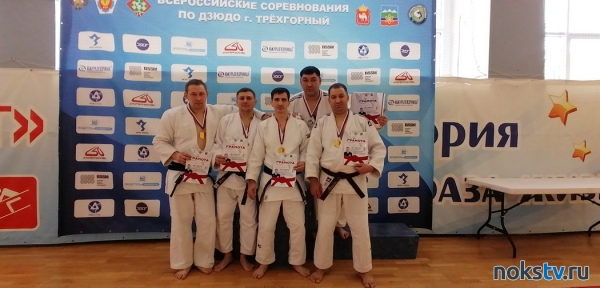 Новотроицкие спортсмены завоевали награды на Региональном открытом турнире по дзюдо