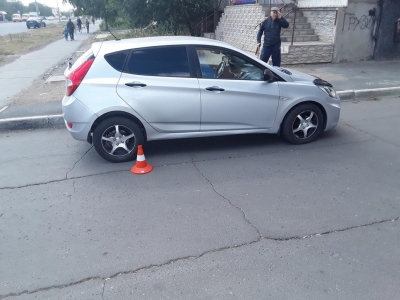 В Новотроицке в один день произошли две аварии. Полиция разыскивает виновников