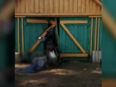 16-летний оренбуржец погиб, влетев в гаражные ворота (Видео)