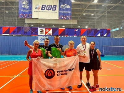 Новотройчане стали победителями международного турнира по бадминтону