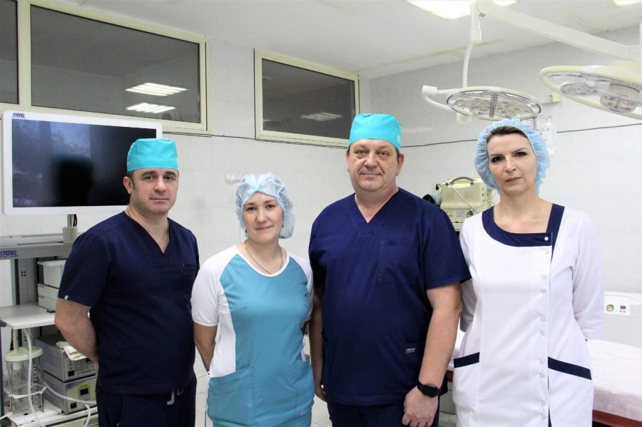 В Оренбуржье хирурги удалили огромную кисту из печени 18-летней девушки