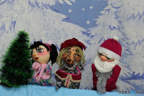 Новотройчан приглашают на спектакль «Приключения новогодней ёлочки!»